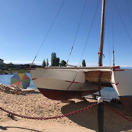 Tan Nuru Guest House Гостевой Дом Тан Нуру Tsjolpon-Ata Eksteriør bilde