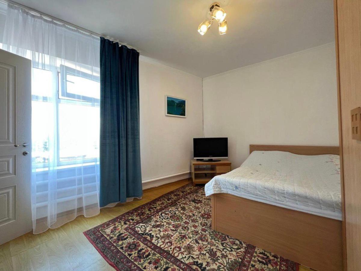 Tan Nuru Guest House Гостевой Дом Тан Нуру Tsjolpon-Ata Eksteriør bilde