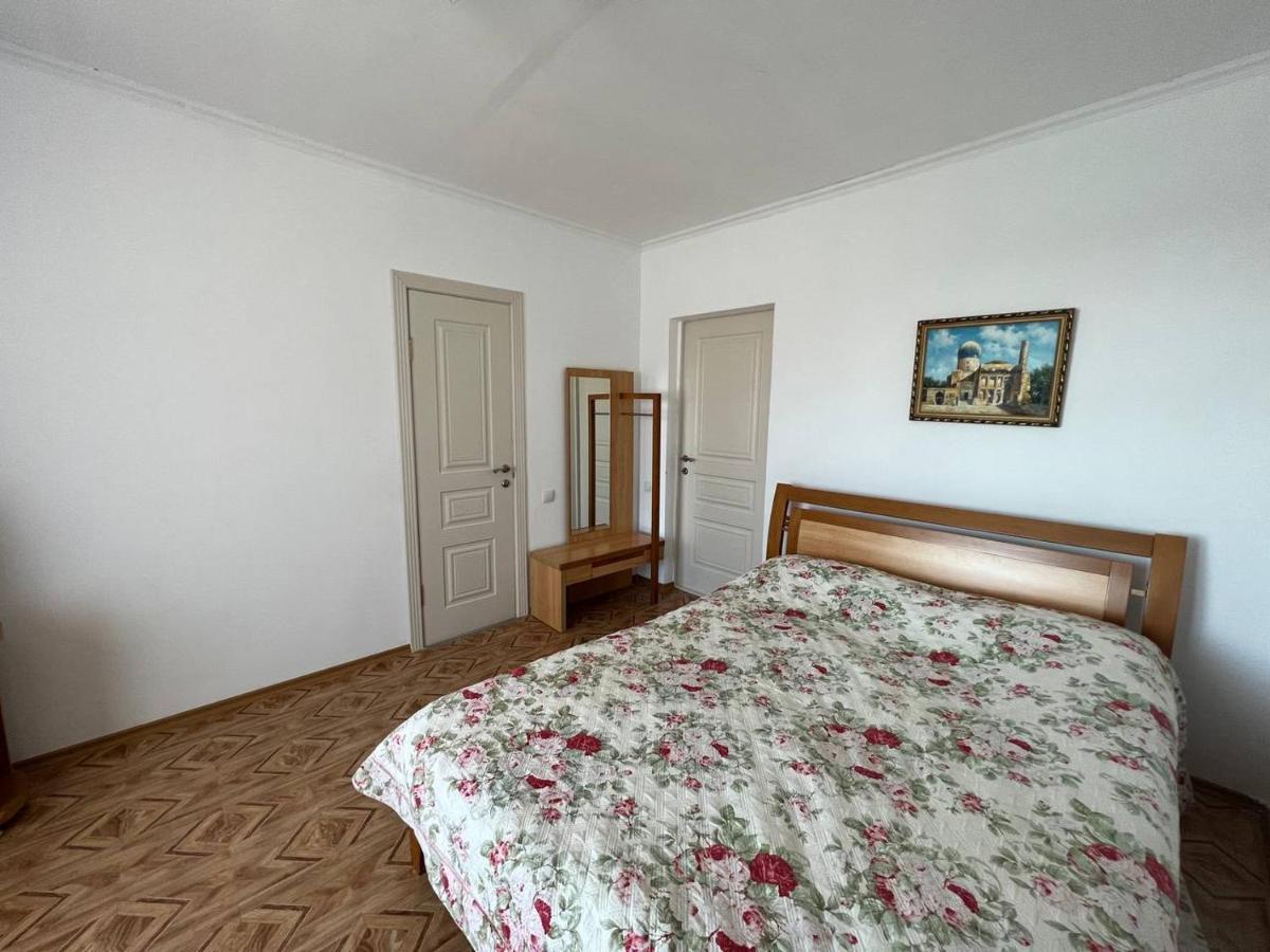 Tan Nuru Guest House Гостевой Дом Тан Нуру Tsjolpon-Ata Eksteriør bilde