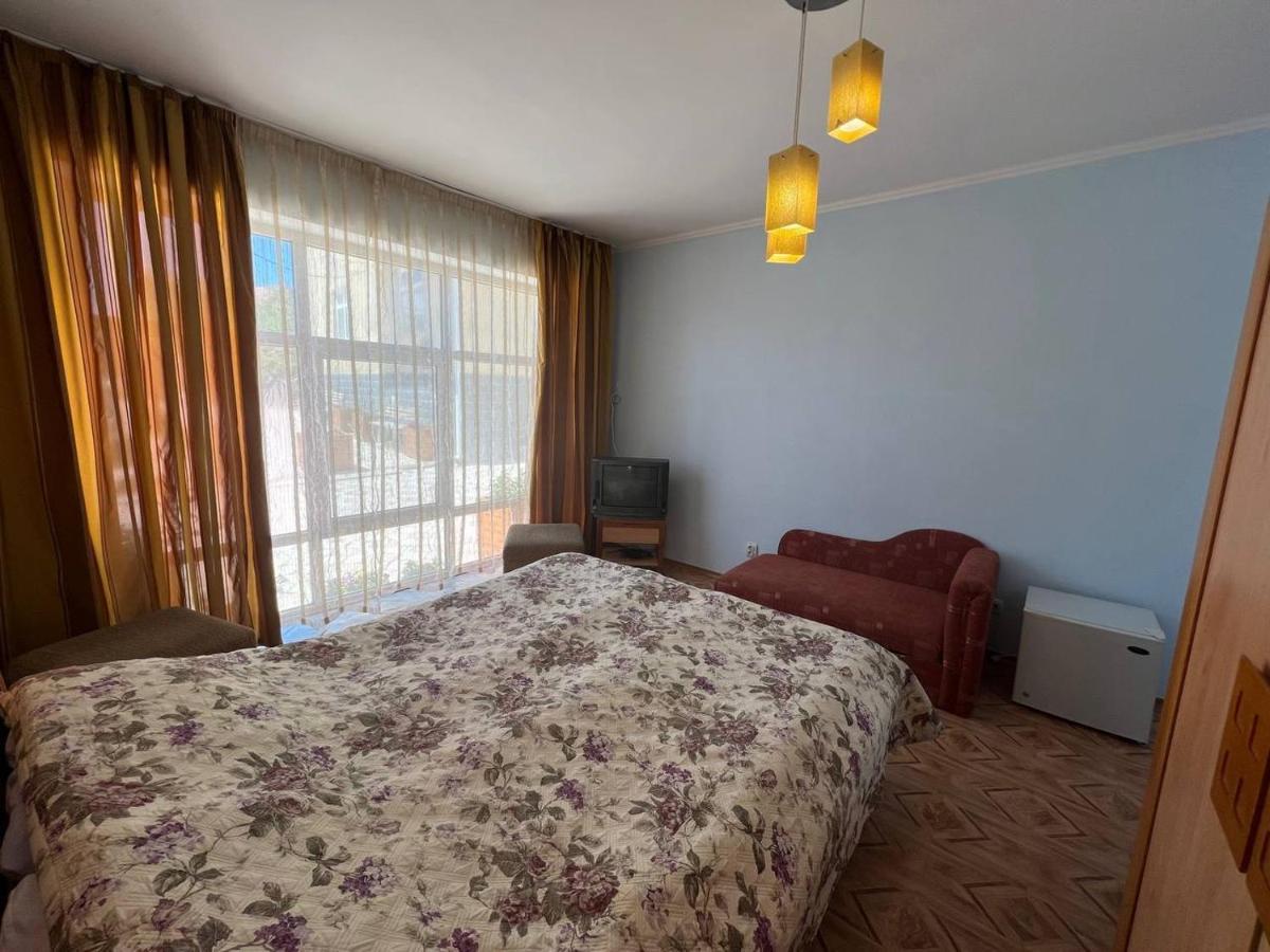 Tan Nuru Guest House Гостевой Дом Тан Нуру Tsjolpon-Ata Eksteriør bilde