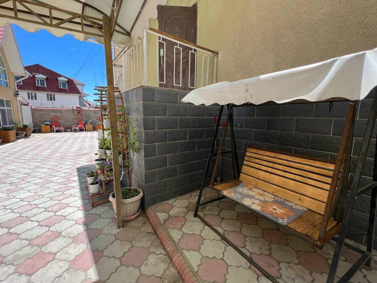 Tan Nuru Guest House Гостевой Дом Тан Нуру Tsjolpon-Ata Eksteriør bilde
