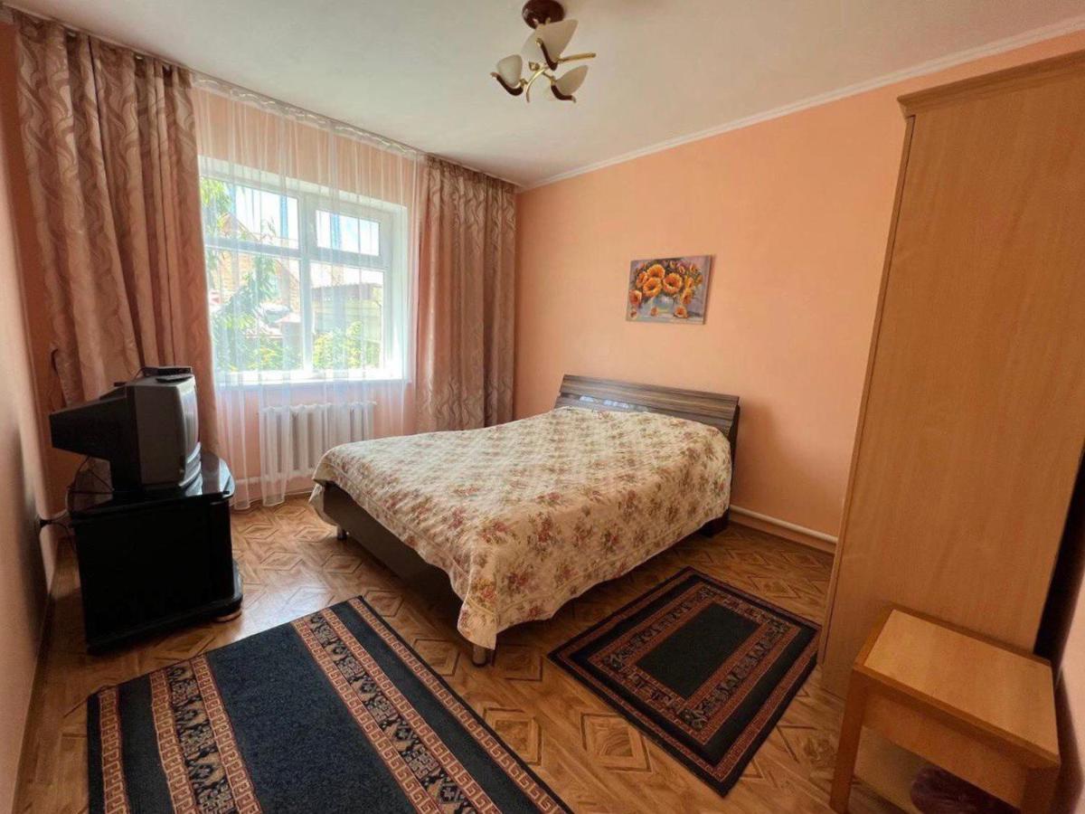 Tan Nuru Guest House Гостевой Дом Тан Нуру Tsjolpon-Ata Eksteriør bilde