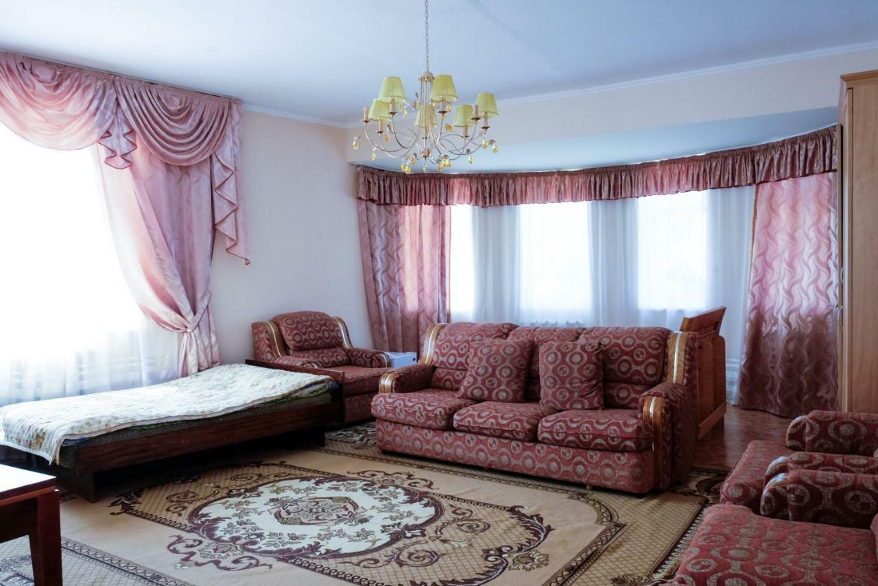 Tan Nuru Guest House Гостевой Дом Тан Нуру Tsjolpon-Ata Eksteriør bilde