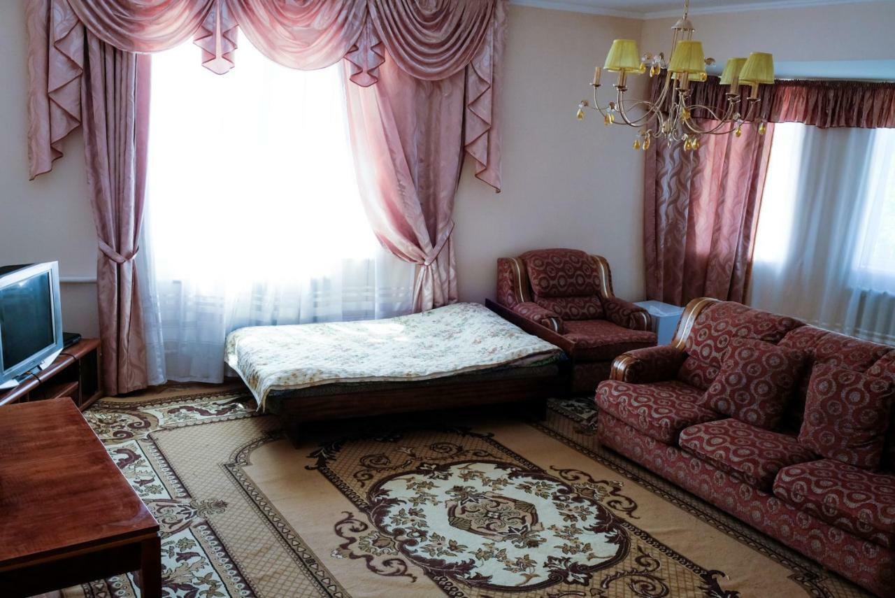Tan Nuru Guest House Гостевой Дом Тан Нуру Tsjolpon-Ata Eksteriør bilde